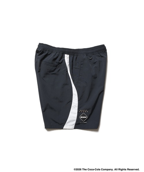 F.C.Real Bristol(エフシーレアルブリストル)の「Coca-Cola GAME SHORTS(その他パンツ・メンズ・グリーン/ネイビー/ブラック・X-LARGE/LARGE/MEDIUM/SMALL/XX-LARGE)」の2枚目の写真
