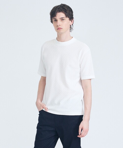 ABAHOUSE GRAY(アバハウスグレイ)の「【凹凸編み】リンクス ブロック 半袖Tシャツ(Tシャツ/カットソー・メンズ・ブラック/グレイッシュベージュ/ホワイト/グレイッシュブルー・44/48/46)」の2枚目の写真