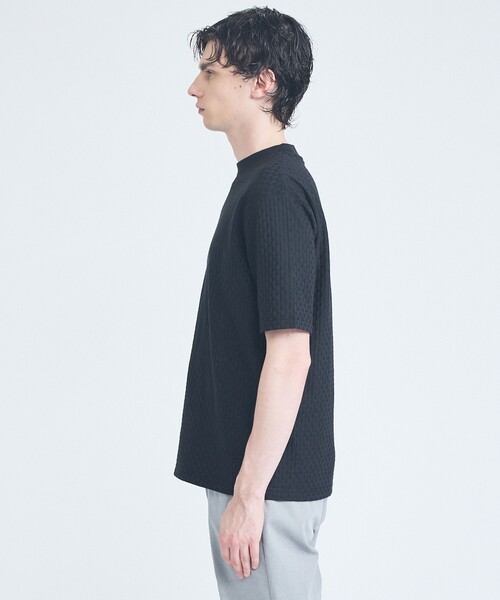 ABAHOUSE GRAY(アバハウスグレイ)の「【凹凸編み】リンクス ブロック 半袖Tシャツ(Tシャツ/カットソー・メンズ・ブラック/グレイッシュベージュ/ホワイト/グレイッシュブルー・44/48/46)」の6枚目の写真