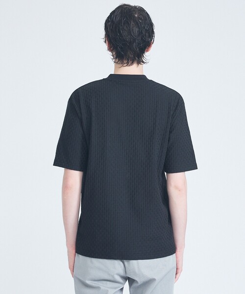ABAHOUSE GRAY(アバハウスグレイ)の「【凹凸編み】リンクス ブロック 半袖Tシャツ(Tシャツ/カットソー・メンズ・ブラック/グレイッシュベージュ/ホワイト/グレイッシュブルー・44/48/46)」の7枚目の写真