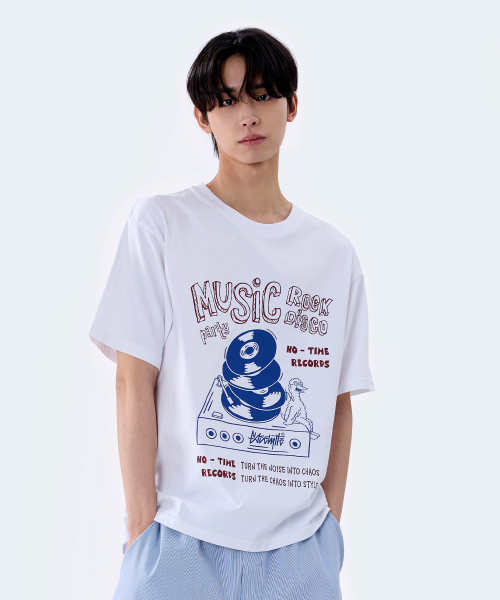 YOSEMITE(ヨセミティ)の「ミュージックポッププリント半袖Tシャツホワイト YT-3Y18(Tシャツ/カットソー・レディース・ホワイト・MEDIUM/LARGE/X-LARGE)」の3枚目の写真