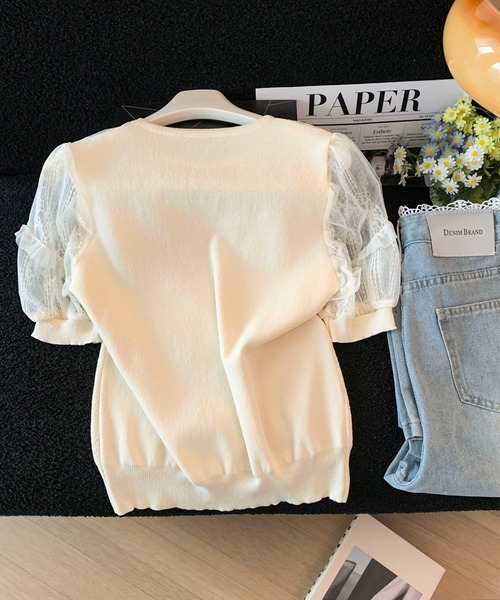 LUCPY(ラクピー)の「シアーレースドッキングパフスリーブニットトップス(その他トップス・レディース・ホワイト・SMALL/LARGE/MEDIUM)」の3枚目の写真