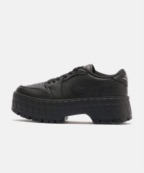 JORDAN BRAND(ジョーダンブランド)の「JORDAN BRAND W AIR JORDAN 1 BROOKLYN LOW HF3184-001(スニーカー・レディース・ブラック・24cm/23.5cm/23cm/25cm/24.5cm)」の1枚目の写真