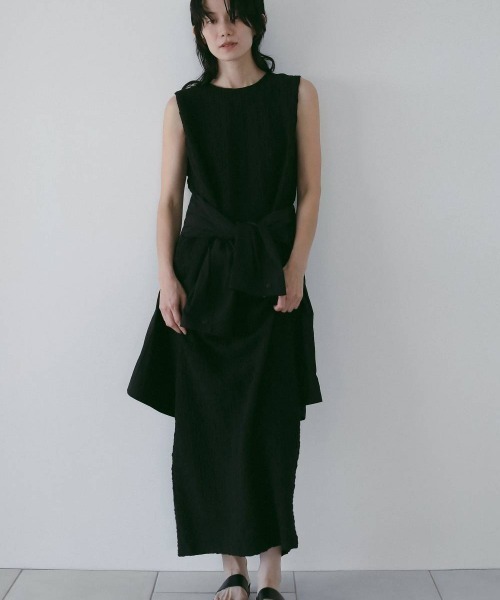 anuke(アンヌーク)の「Sleeveless Shirring Onepiece(ワンピース・レディース・ブラウン/ライトグリーン/ブラック・36inch/38inch)」の2枚目の写真