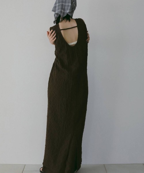 anuke(アンヌーク)の「Sleeveless Shirring Onepiece(ワンピース・レディース・ブラウン/ライトグリーン/ブラック・36inch/38inch)」の9枚目の写真