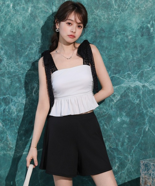 TeddyShop(テディショップ)の「【取り外せる2WAYパフスリ/異素材mix】レースリボンビスチェ風ペプラムビキニ 上下2点セット レディース水着(水着・レディース・ホワイト×ブラック・M/S/L)」の2枚目の写真