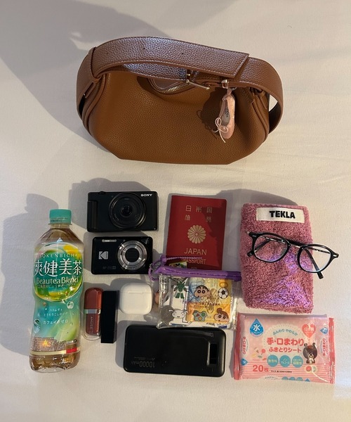 EFOLE(エフォル)の「【軽量/3way/500ml収納】Sakippe×EFOLE コラボ 3wayワンショルダーバッグ(ショルダーバッグ・レディース・ブラック/キャメル・FREE)」の12枚目の写真
