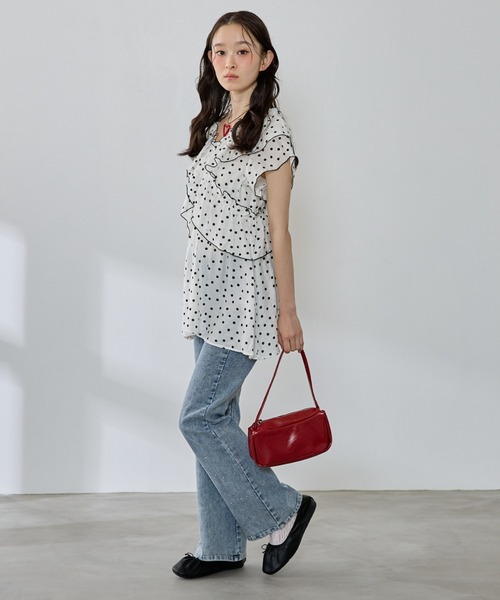 P.V.T(ピーブイティー)の「クロスドット柄チュニックBL(シャツ/ブラウス・レディース・ベージュ/ホワイト/モカ・M)」の13枚目の写真