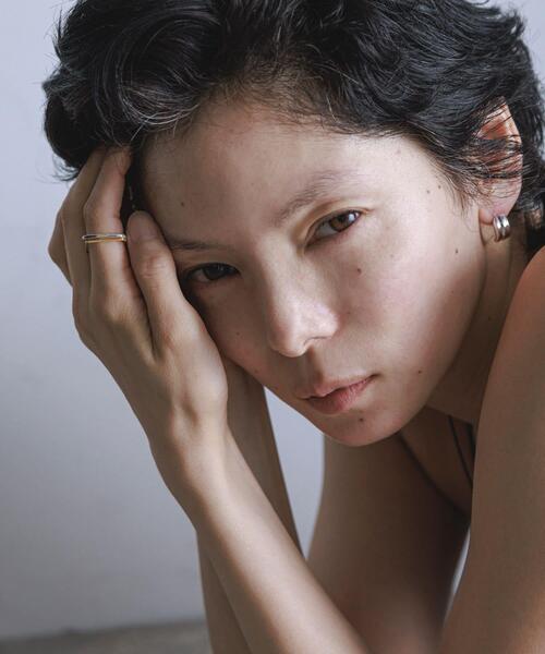 SMELLY(スメリー)の「SMELLY so’ slender square ring(リング・レディース・ゴールド・10)」の4枚目の写真