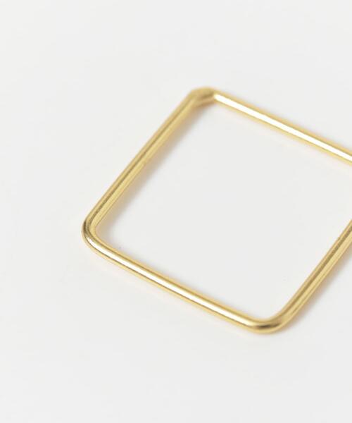 SMELLY(スメリー)の「SMELLY so’ slender square ring(リング・レディース・ゴールド・10)」の7枚目の写真