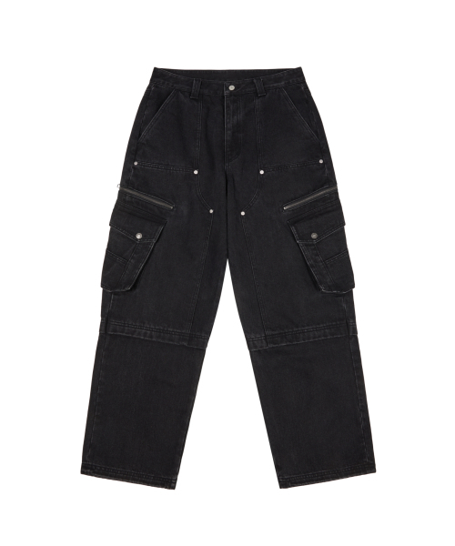 AAKAM(アーカム)の「Knee Incision Zippered Cargo Pants (Black)(その他パンツ・レディース・その他・1/2)」の2枚目の写真