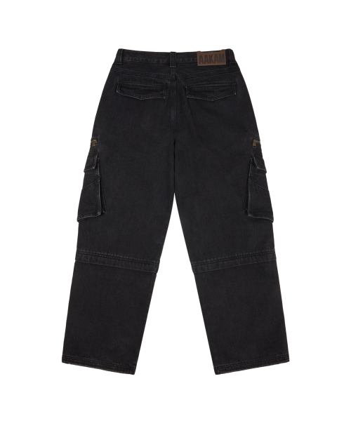AAKAM(アーカム)の「Knee Incision Zippered Cargo Pants (Black)(その他パンツ・レディース・その他・1/2)」の3枚目の写真