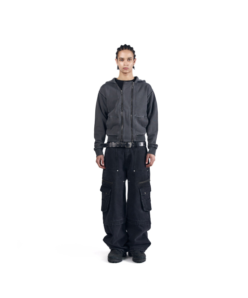 AAKAM(アーカム)の「Knee Incision Zippered Cargo Pants (Black)(その他パンツ・レディース・その他・1/2)」の11枚目の写真