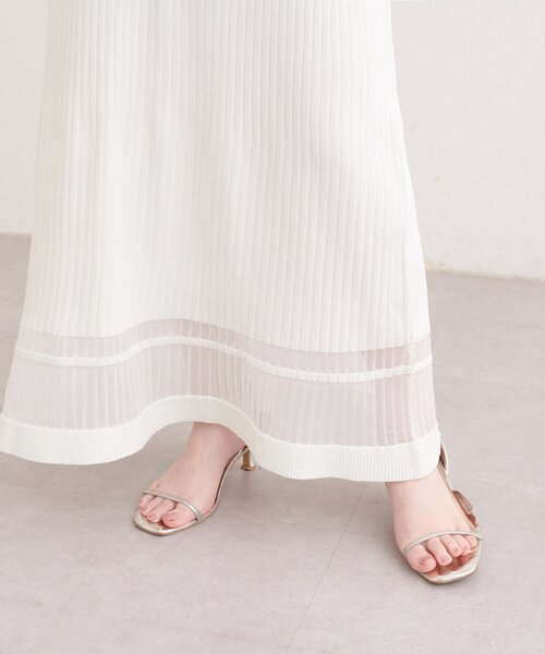 natural couture(ナチュラルクチュール)の「シアーデザインニットワンピース(ワンピース・レディース・オフホワイト/ラベンダー/ネイビー/グレー・FREE)」の18枚目の写真