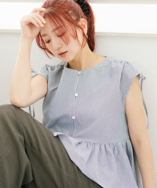 coca(coca)(コカ)の「【伊藤千晃様着用】\速乾/サッカーギャザーブラウス(シャツ/ブラウス・レディース・ブルー/ブラック・L/M)」の6枚目の写真
