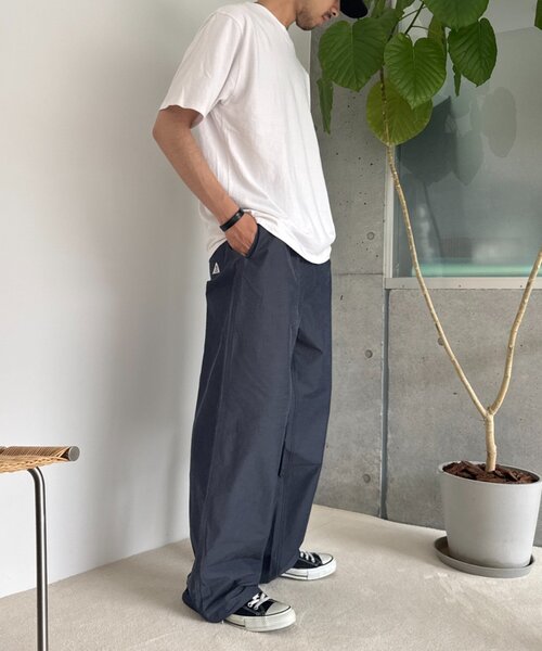 GEVACO(ゲバコ)の「【GEVACO】ドローコードワイドパンツ(その他パンツ・メンズ・ネイビー/ベージュ・LARGE/MEDIUM)」の3枚目の写真