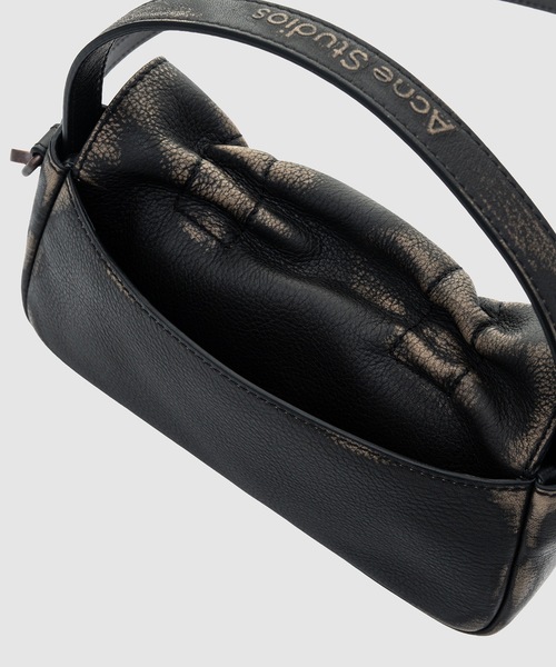 Acne Studios(アクネストゥディオズ)の「Multipocket Micro Crossbody Vintage(ショルダーバッグ・レディース・その他・ONE SIZE)」の7枚目の写真