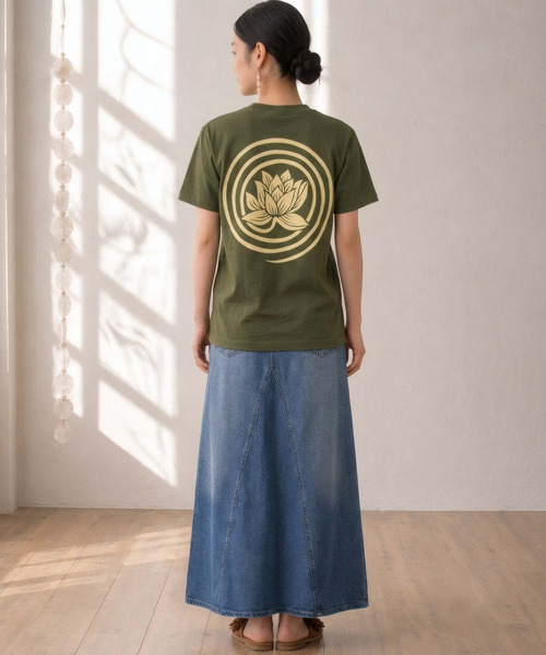 ZIP FIVE(ジップファイブ)の「エスニック Tシャツ ハス(蓮)(Tシャツ/カットソー・メンズ・ネイビー系/カーキ系/ホワイト/ブラック/ベージュ/キナリ/ブラウン/スミクロ・MEDIUM/LARGE/X-LARGE)」の7枚目の写真