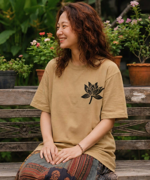 ZIP FIVE(ジップファイブ)の「エスニック Tシャツ ハス(蓮)(Tシャツ/カットソー・メンズ・ネイビー系/カーキ系/ホワイト/ブラック/ベージュ/キナリ/ブラウン/スミクロ・MEDIUM/LARGE/X-LARGE)」の6枚目の写真