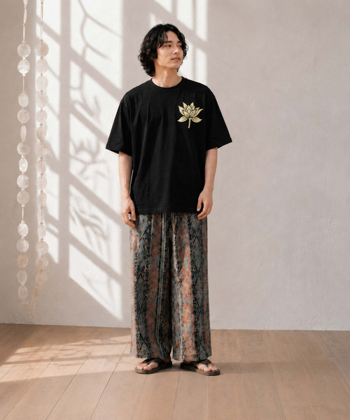 ZIP FIVE(ジップファイブ)の「エスニック Tシャツ ハス(蓮)(Tシャツ/カットソー・メンズ・ネイビー系/カーキ系/ホワイト/ブラック/ベージュ/キナリ/ブラウン/スミクロ・MEDIUM/LARGE/X-LARGE)」の16枚目の写真