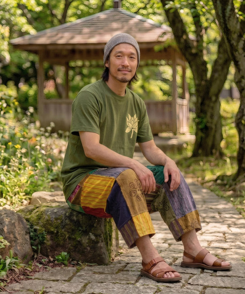 ZIP FIVE(ジップファイブ)の「エスニック Tシャツ ハス(蓮)(Tシャツ/カットソー・メンズ・ネイビー系/カーキ系/ホワイト/ブラック/ベージュ/キナリ/ブラウン/スミクロ・MEDIUM/LARGE/X-LARGE)」の22枚目の写真