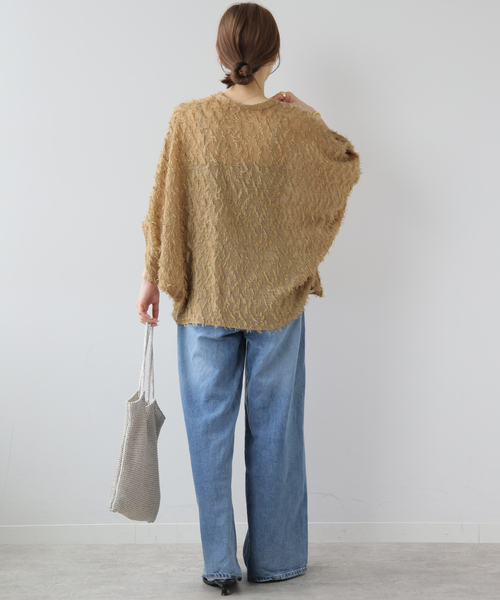 JOURNAL STANDARD relume(ジャーナルスタンダード レリューム)の「シアーカットジャガードポンチョシャツ(シャツ/ブラウス・レディース・ベージュ/ブラック・FREE)」の5枚目の写真
