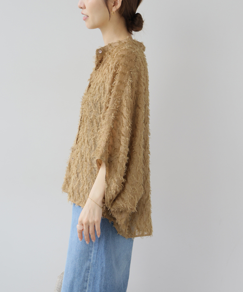 JOURNAL STANDARD relume(ジャーナルスタンダード レリューム)の「シアーカットジャガードポンチョシャツ(シャツ/ブラウス・レディース・ベージュ/ブラック・FREE)」の8枚目の写真