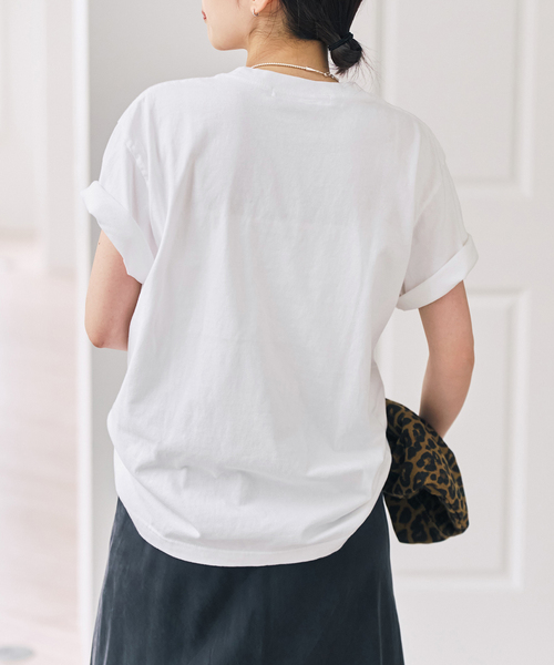 Spick & Span(スピックアンドスパン)の「melple / メイプル Pasadena Pocket S/S (Thank you al(Tシャツ/カットソー・レディース・ブラック系その他/ホワイト/ブラウン・SMALL)」の13枚目の写真