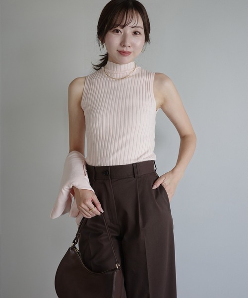 anuans(アニュアンス)の「タックワイドデザインパンツ(スラックス・レディース・ベージュ/ブラウン・SMALL/MEDIUM)」の19枚目の写真