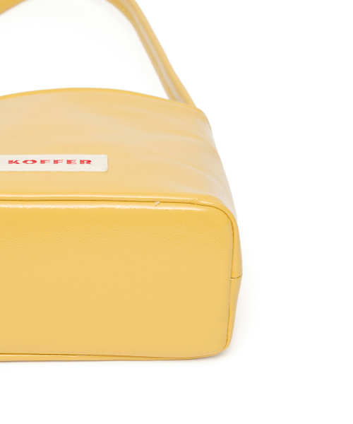 DER KOFFER（デルコッファー）の「CANDY ENAMEL [YELLOW]（ショルダーバッグ・レディース・その他・FREE）」の3枚目の写真