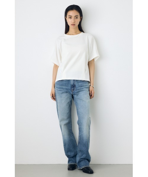 AZUL by moussy(アズールバイマウジー)の「【VERY10月号掲載】【セットアップ対応】AZUL DENIM セミフレアデニム ジーンズ 秋服 ロングパンツ スタイルアップ【身長/骨格別着用画像あり】(デニムパンツ・レディース・ブルー/ワンウォッシュ/ブラウン・27inch/23inch/26inch/25inch/24inch)」の15枚目の写真