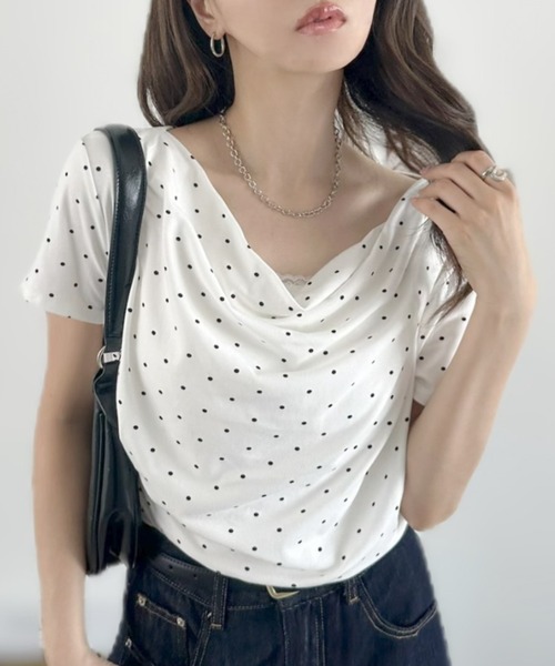 TREOVER（トレオーバー）の「上品なドレープが目を惹くドット柄トップス（Tシャツ/カットソー・レディース・オフホワイト/ブラック/杢グレー・FREE）」の4枚目の写真