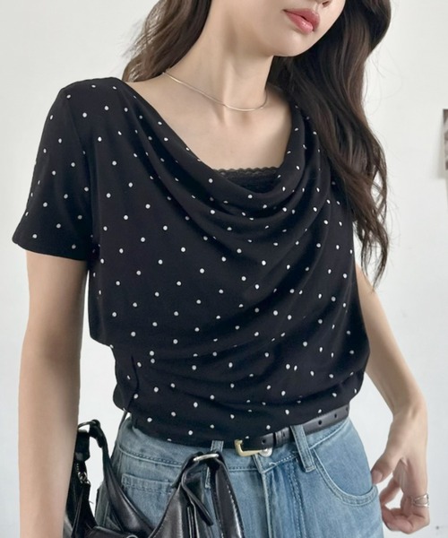 TREOVER（トレオーバー）の「上品なドレープが目を惹くドット柄トップス（Tシャツ/カットソー・レディース・オフホワイト/ブラック/杢グレー・FREE）」の8枚目の写真