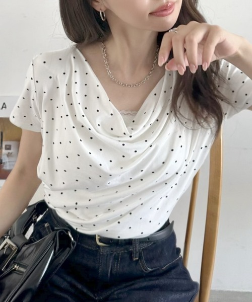 TREOVER（トレオーバー）の「上品なドレープが目を惹くドット柄トップス（Tシャツ/カットソー・レディース・オフホワイト/ブラック/杢グレー・FREE）」の22枚目の写真