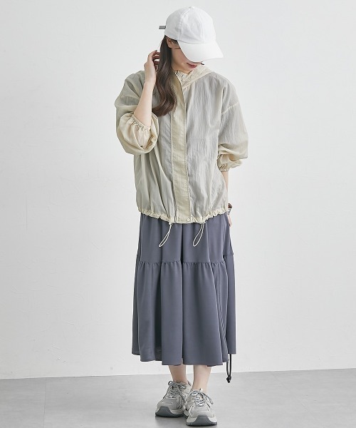 SMILE LAND（スマイルランド）の「＜大きいサイズ＞ 美ラクRUタッチティアードワンピース（接触冷感・UVカット）（ワンピース・レディース・グレイッシュブルー・L/LL/3L/4L/5L）」の6枚目の写真