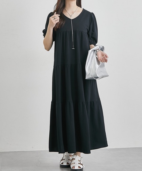 SMILE LAND（スマイルランド）の「＜大きいサイズ＞ 美ラクRUタッチティアードワンピース（接触冷感・UVカット）（ワンピース・レディース・グレイッシュブルー・L/LL/3L/4L/5L）」の2枚目の写真
