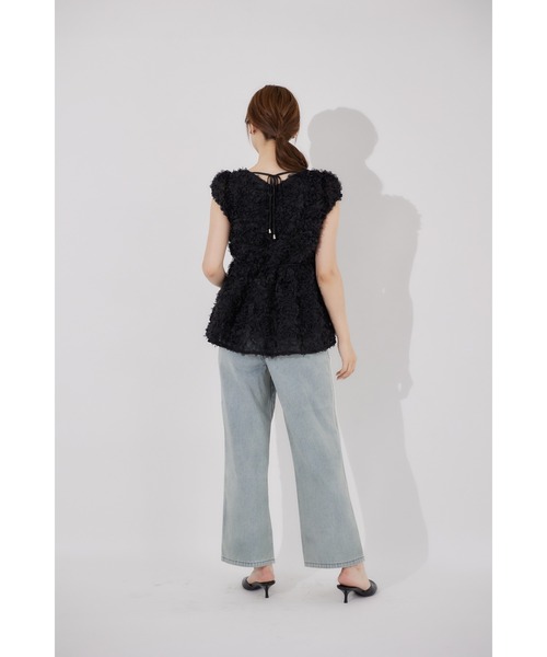 tocco closet(トッコ クローゼット)の「後ろリボン付き立体フラワーペプラムチュニック(シャツ/ブラウス・レディース・アイボリー/ブラック・M)」の21枚目の写真