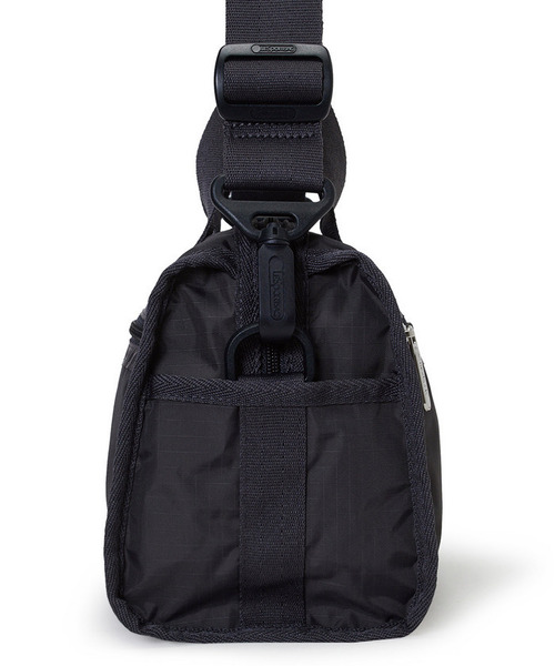 LeSportsac（レスポートサック）の「MINI DUFFEL CROSSBODY サンダー（ショルダーバッグ・レディース・グレー・FREE）」の5枚目の写真