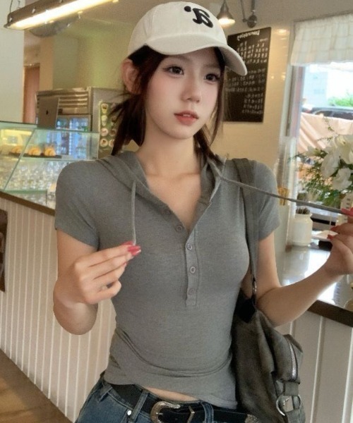 セール】フード付きスキッパー半袖カットソー（Tシャツ/カットソー
