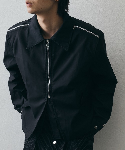 Shoowtime(ショウタイム)の「Minimal Stand Collar Half-Zip Short Blouson / ミニマルスタンドカラーハーフジップショートブルゾン(ブルゾン・メンズ・ブラック・X-LARGE/LARGE/MEDIUM)」の5枚目の写真