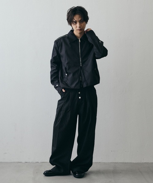 Shoowtime(ショウタイム)の「Minimal Stand Collar Half-Zip Short Blouson / ミニマルスタンドカラーハーフジップショートブルゾン(ブルゾン・メンズ・ブラック・X-LARGE/LARGE/MEDIUM)」の7枚目の写真