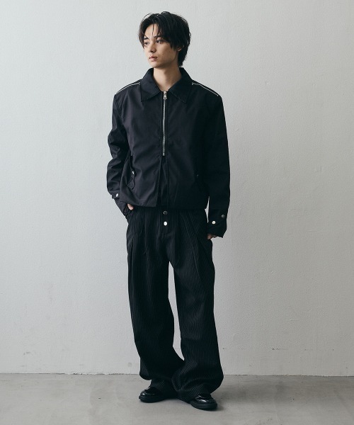 Shoowtime(ショウタイム)の「Minimal Stand Collar Half-Zip Short Blouson / ミニマルスタンドカラーハーフジップショートブルゾン(ブルゾン・メンズ・ブラック・X-LARGE/LARGE/MEDIUM)」の8枚目の写真