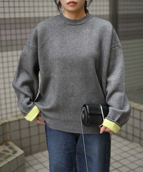 &HALF(アンドハーフ)の「袖配色クルーネックニット(洗えるニット)(ニット/セーター・レディース・グレー/ブルー/ブラック・FREE)」の10枚目の写真