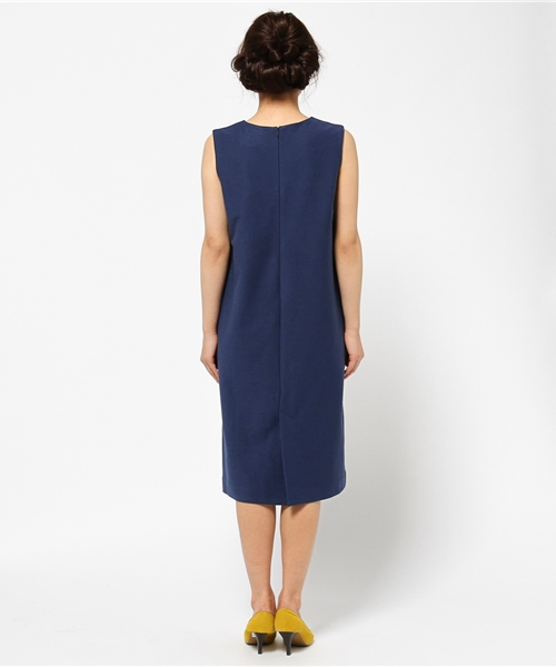 MYSELF ABAHOUSE（マイセルフアバハウス）の「DRYﾆｯﾄVﾈｯｸﾜﾝﾋﾟｰｽ（ワンピース・レディース・ベージュ/ネイビー・FREE）」の6枚目の写真