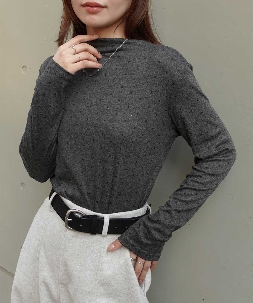 CORNERS(コーナーズ)の「ドット柄プチハイネックトップス(Tシャツ/カットソー・レディース・ブラウン/グレー/チャコールグレー/ホワイト・M)」の13枚目の写真