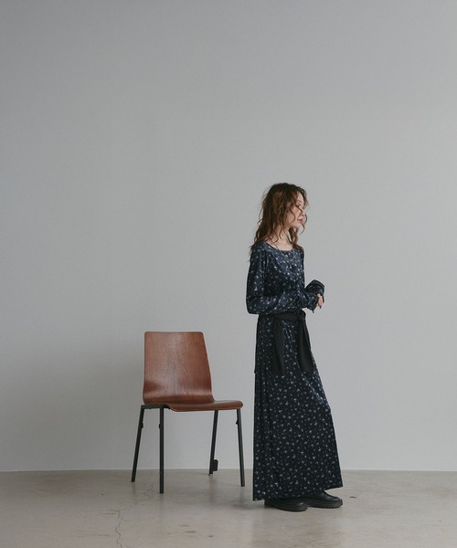 ad thie(アドティエ)の「アソート ベロア ロング ワンピース(ワンピース・レディース・ブラック系/ダークブラウン/ブラウン系/ブラック・FREE)」の17枚目の写真