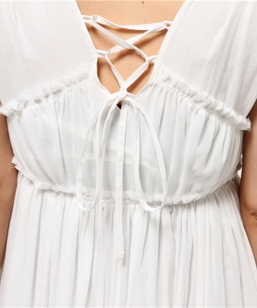 LIMITLESS LUXURY（リミットレスラグジュアリー）の「ダブルフロントワンピース◆（ワンピース・レディース・ホワイト/ブラック/サックスブルー・38/36）」の11枚目の写真