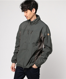 FJALL RAVEN フェールラーベン ナイロンジャケット 薄手 フード FJALL RAVEN フェールラーベン ナイロンジャケット 薄手 フード