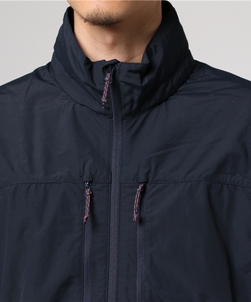 FJALL RAVEN (フェールラーベン)の「High Coast Hybrid Jacket (FJALLRAVEN/フェールラーベン)(ナイロンジャケット・メンズ・ネイビー/ブルー/ダークグレー・MEDIUM/X-SMALL/SMALL/LARGE)」の7枚目の写真