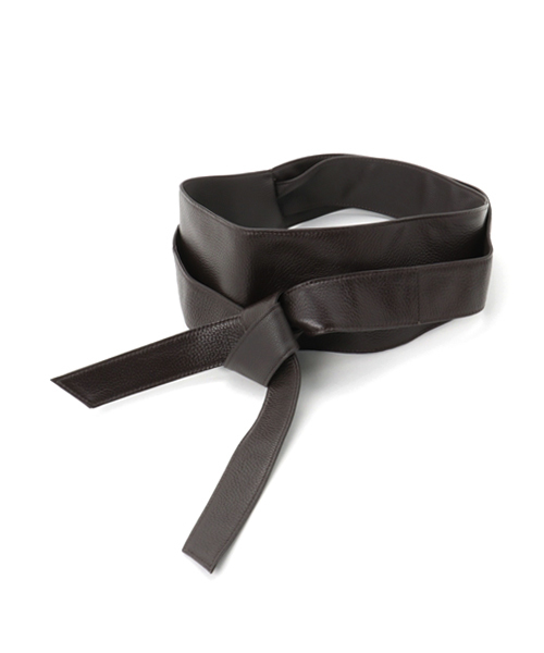 laboratory work(ラボラトリーワーク)の「牛シュリンク革サッシュベルト(ベルト・レディース・ブラック/ブラウン・FREE)」の2枚目の写真